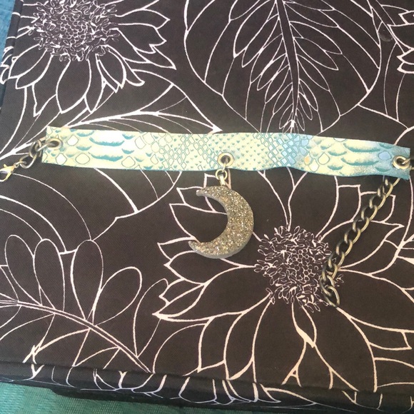 Blue mermaid druzy moon choker - Picture 5 of 9